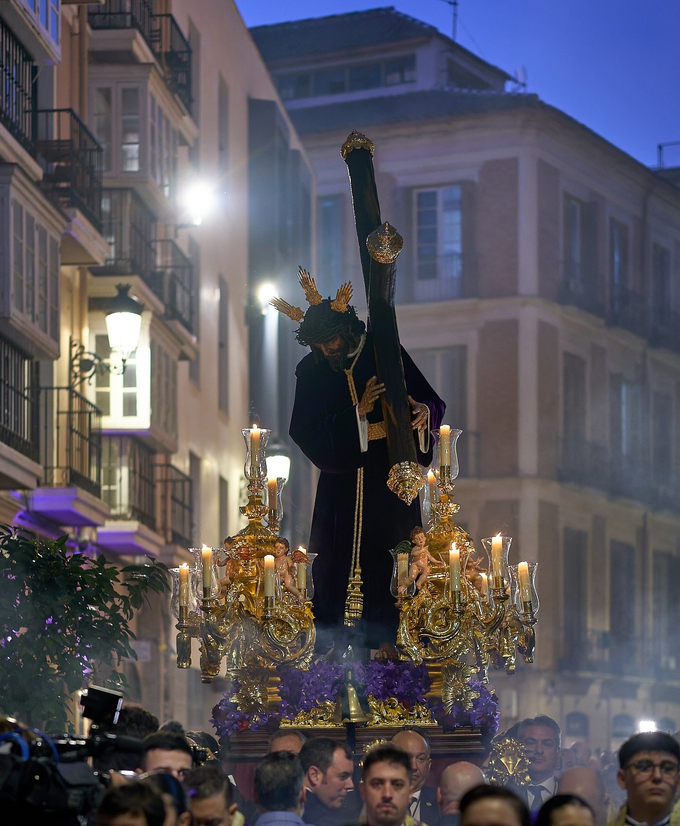 El camino hacia la cruz centra la Cuaresma cofrade en Málaga
