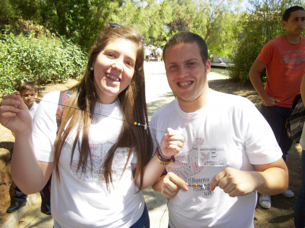 Completando la \"pulsera de los siete dones\"