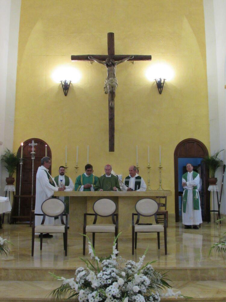 Dedicación del altar en Torrox