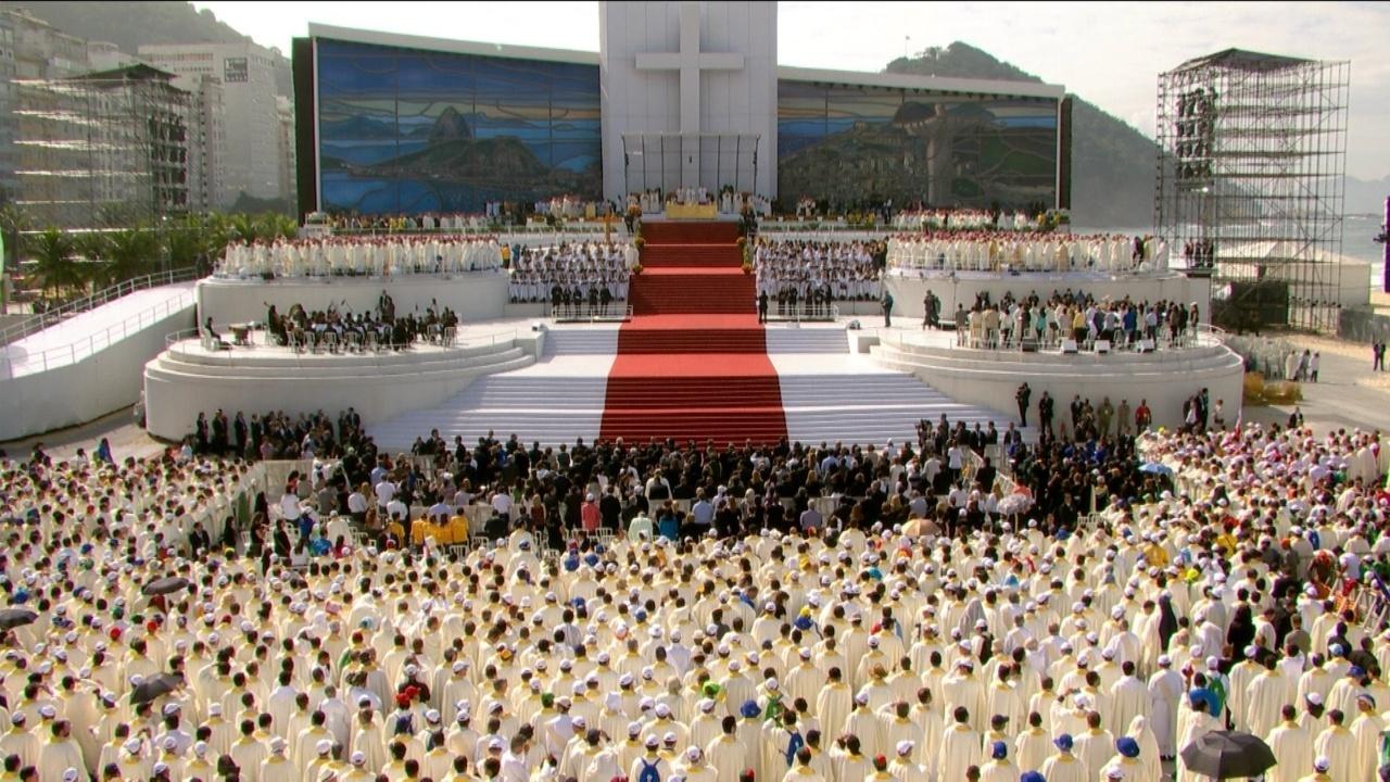 Cómo realizar el saludo de la paz en Misa