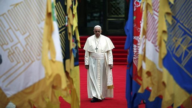 Francisco pide a los jóvenes que despierten