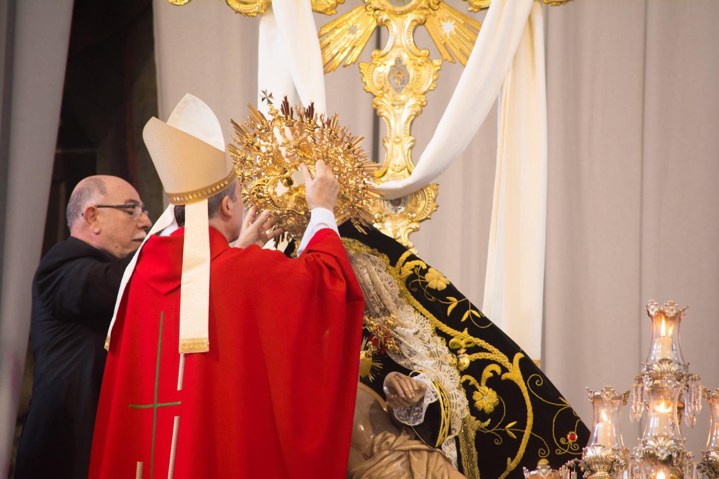 Coronación Canónica de la imagen de Ntra. Sra. de las Angustias (Parroquia de S. Juan Bautista-Vélez Málaga)