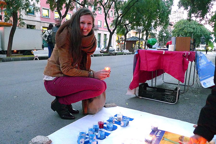 Manos Unidas busca hoy \"iluminar el mundo\"