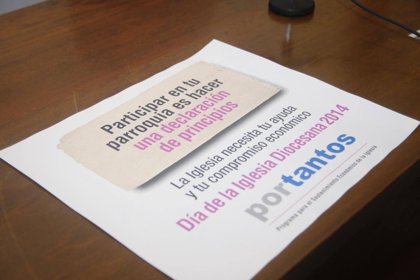 Cartel de \"Por Tantos\"