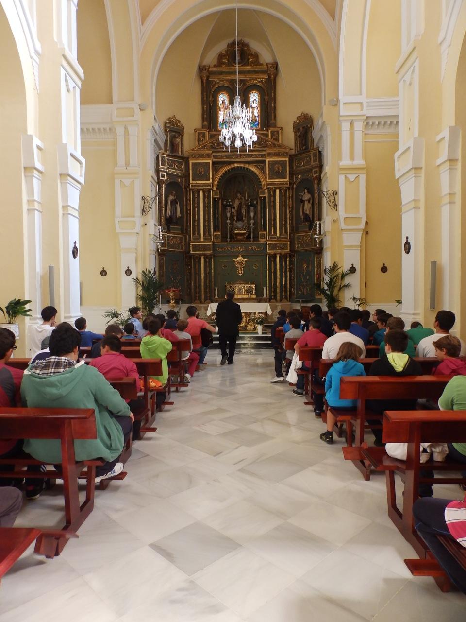 Los seminaristas menores visitan el carmelo de S. José