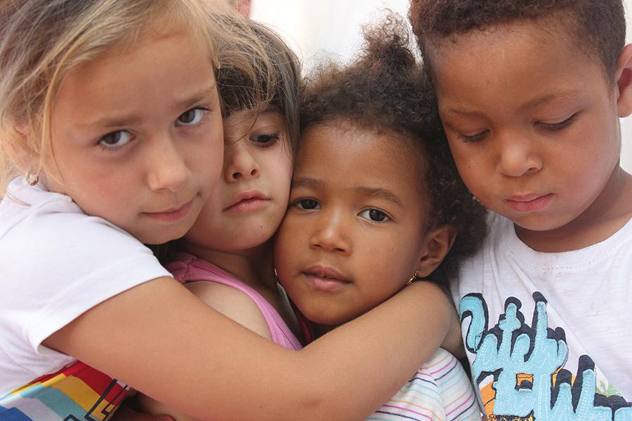 Los niños, preferidos de Dios y de la Iglesia