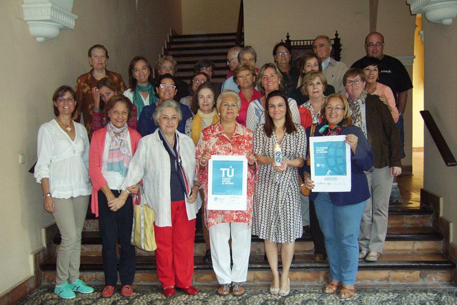 Una plaza llamada "Manos Unidas"