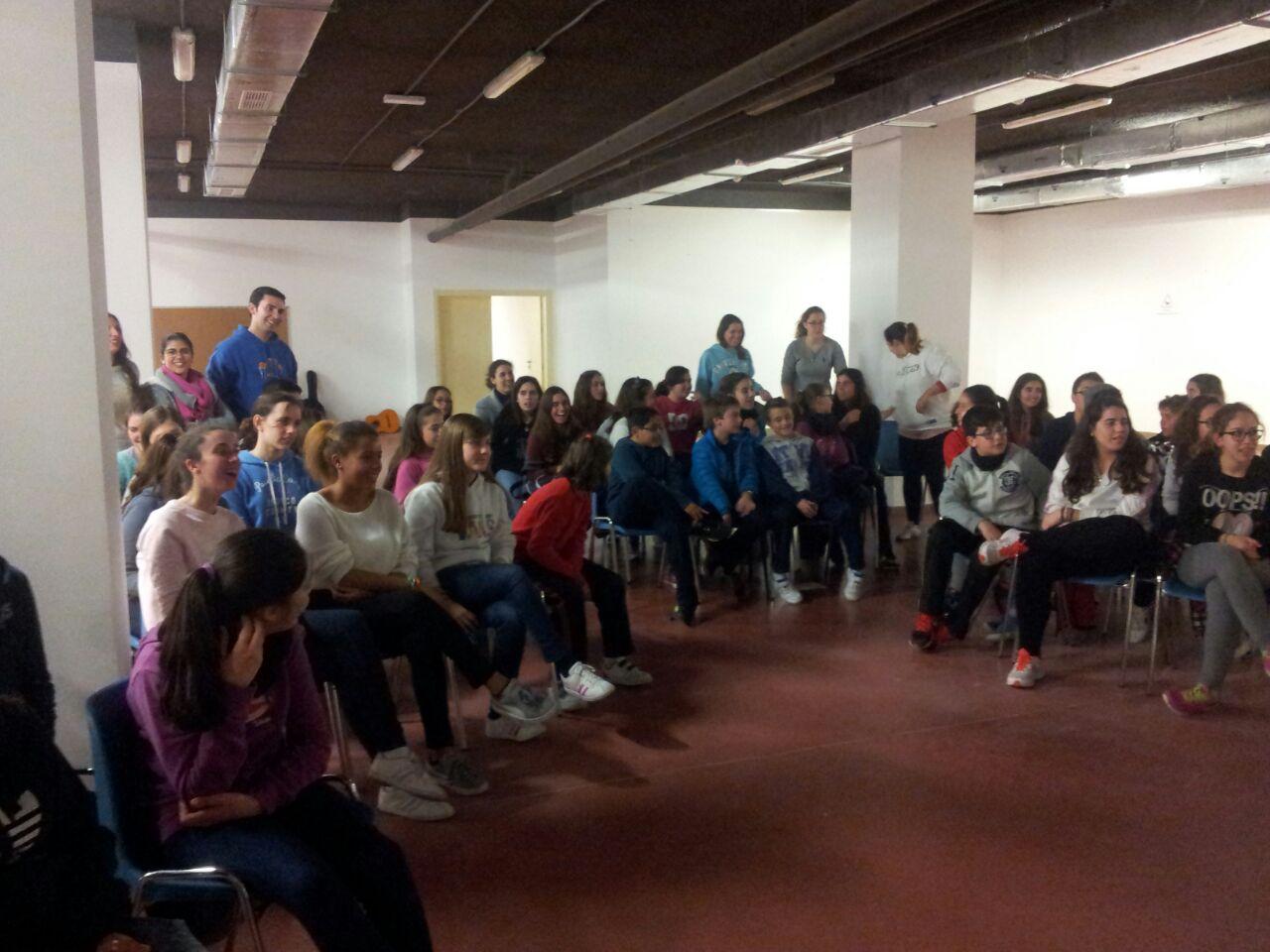 Cerca de 200 niños ponen su "corazón en obras"