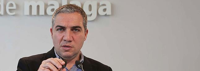 Elías Bendodo: «Próximo, inteligente y humilde»