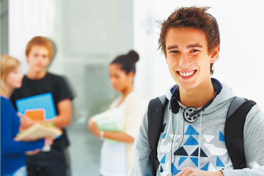 Apunta a tus hijos a clase de Religión Católica