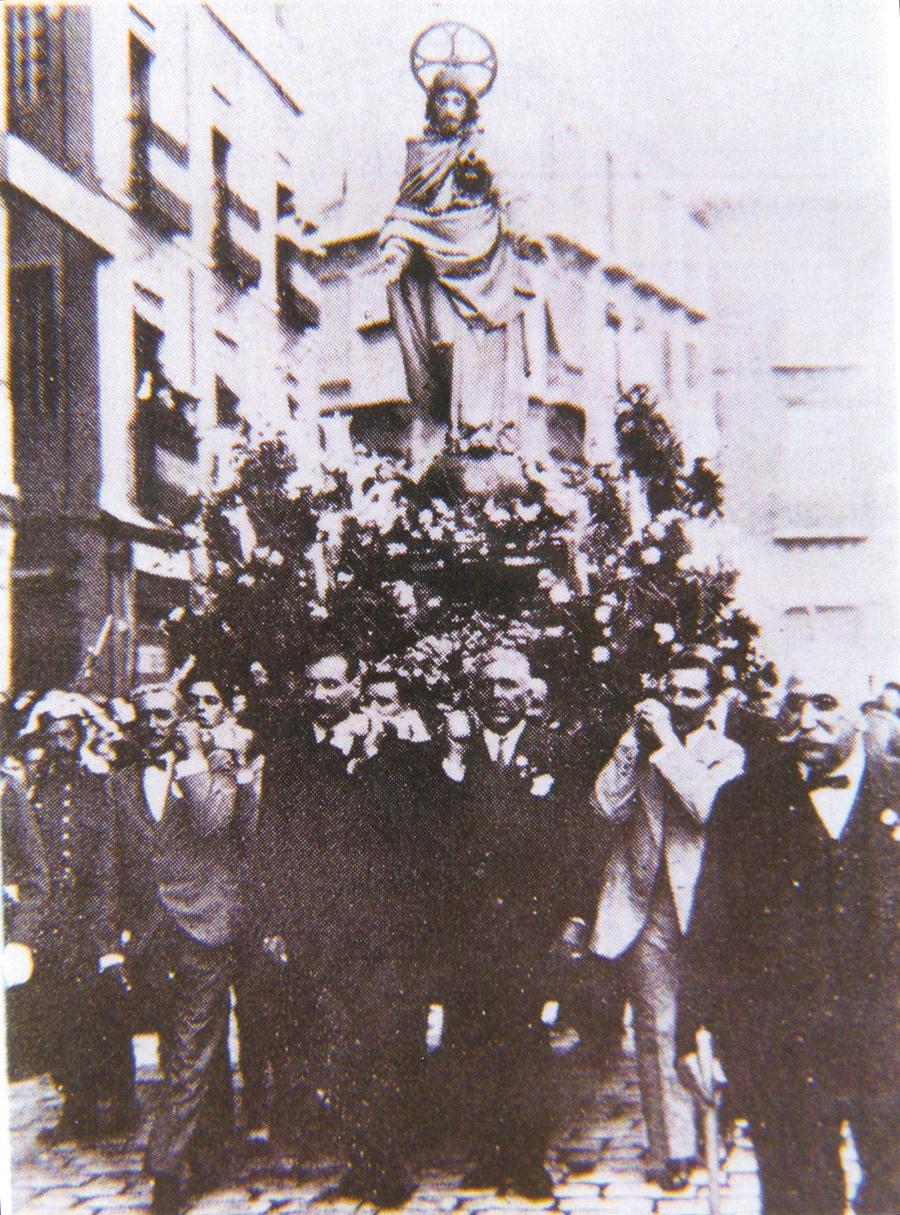 27 de junio de 1915, primera procesión del Sagrado Corazón tras 14 años