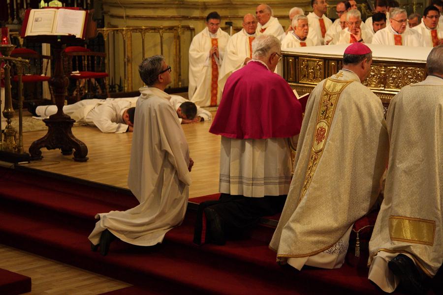 Ordenación sacerdotal de José MIguel Antequera e Isidro Calderón
