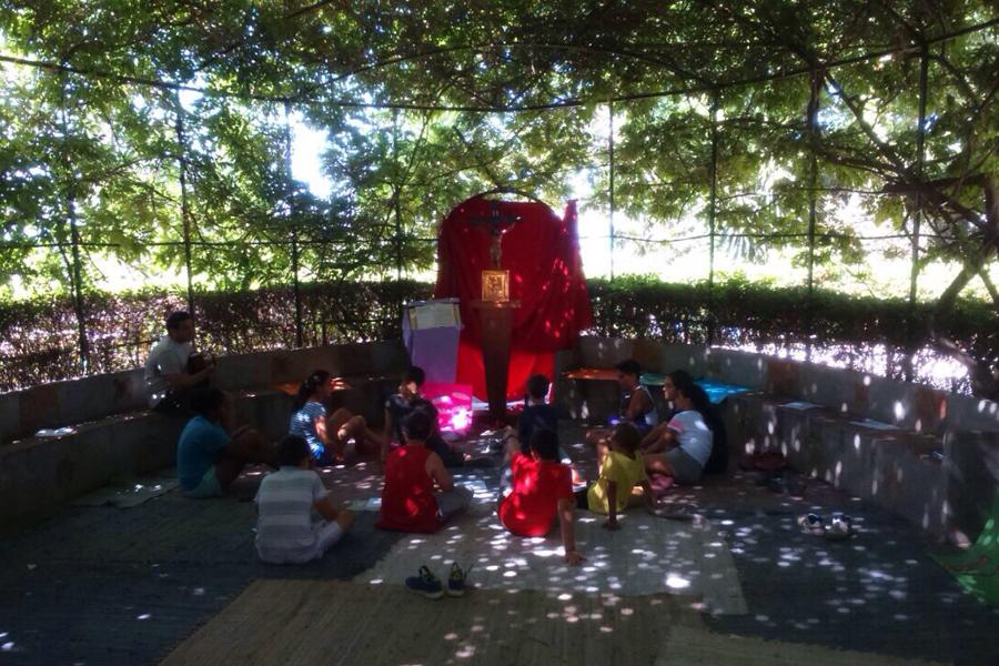 Campamento de verano 2015 organizado por Juventud en Trayamar