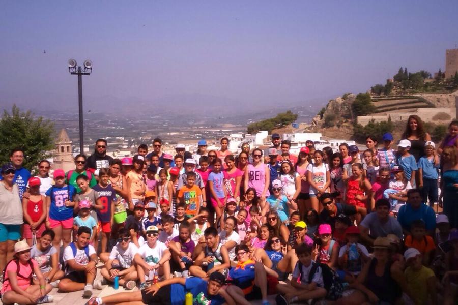Campamento de verano 2015 organizado por Juventud en Trayamar
