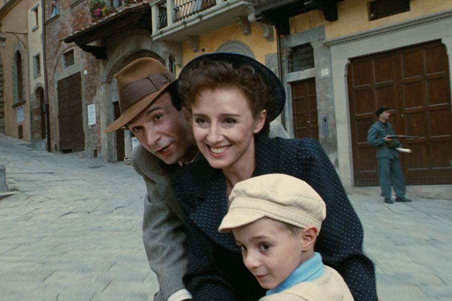 "Un matrimonio de cine", un libro con sello malagueño