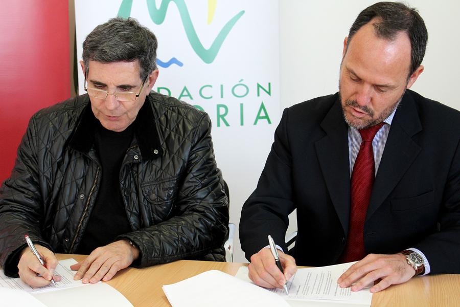 Convenio de educación entre la Fundación Victoria y Esesa