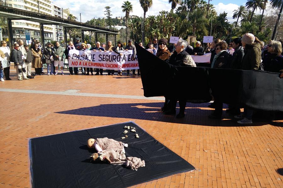 No a la criminalización de inmigrantes y refugiados