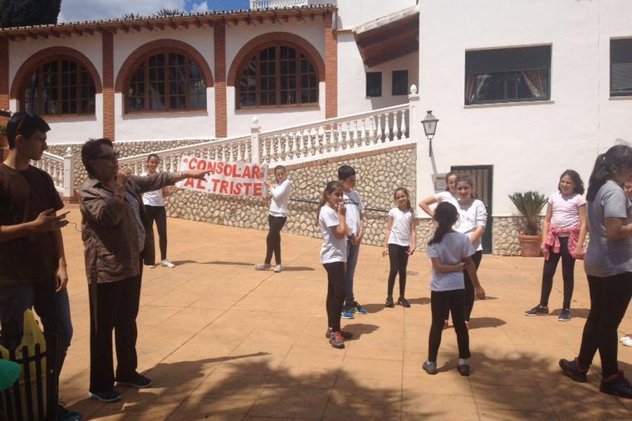 Niños y jóvenes del arciprestazgo de Álora peregrinan a la Ermita de la Sierra, Valle de Abdalajís