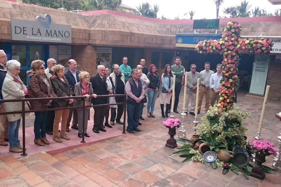 Cruz de Mayo en el barrio del Limonar