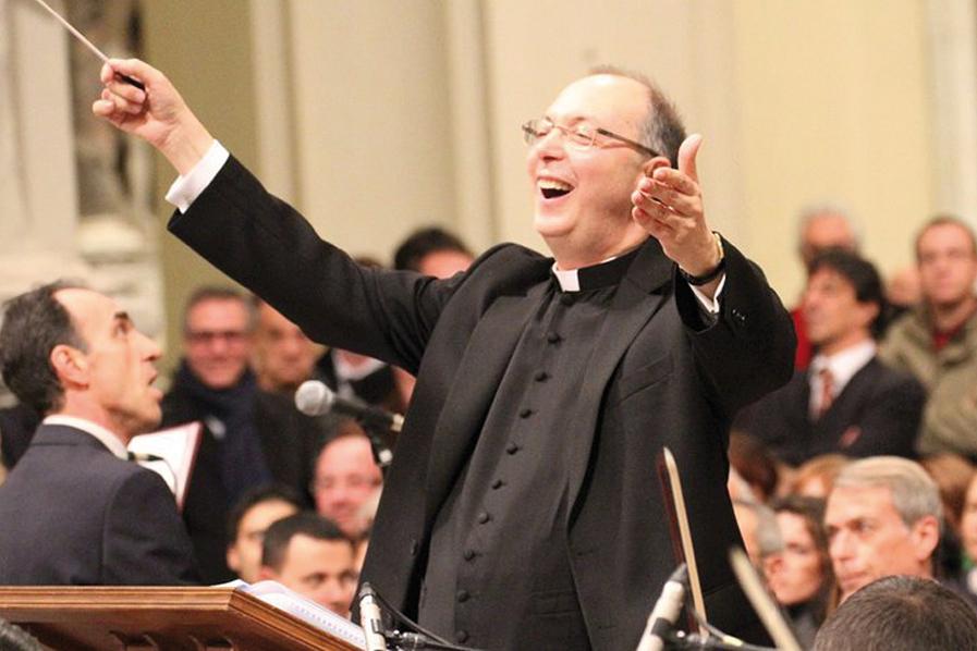 Málaga canta con Frisina