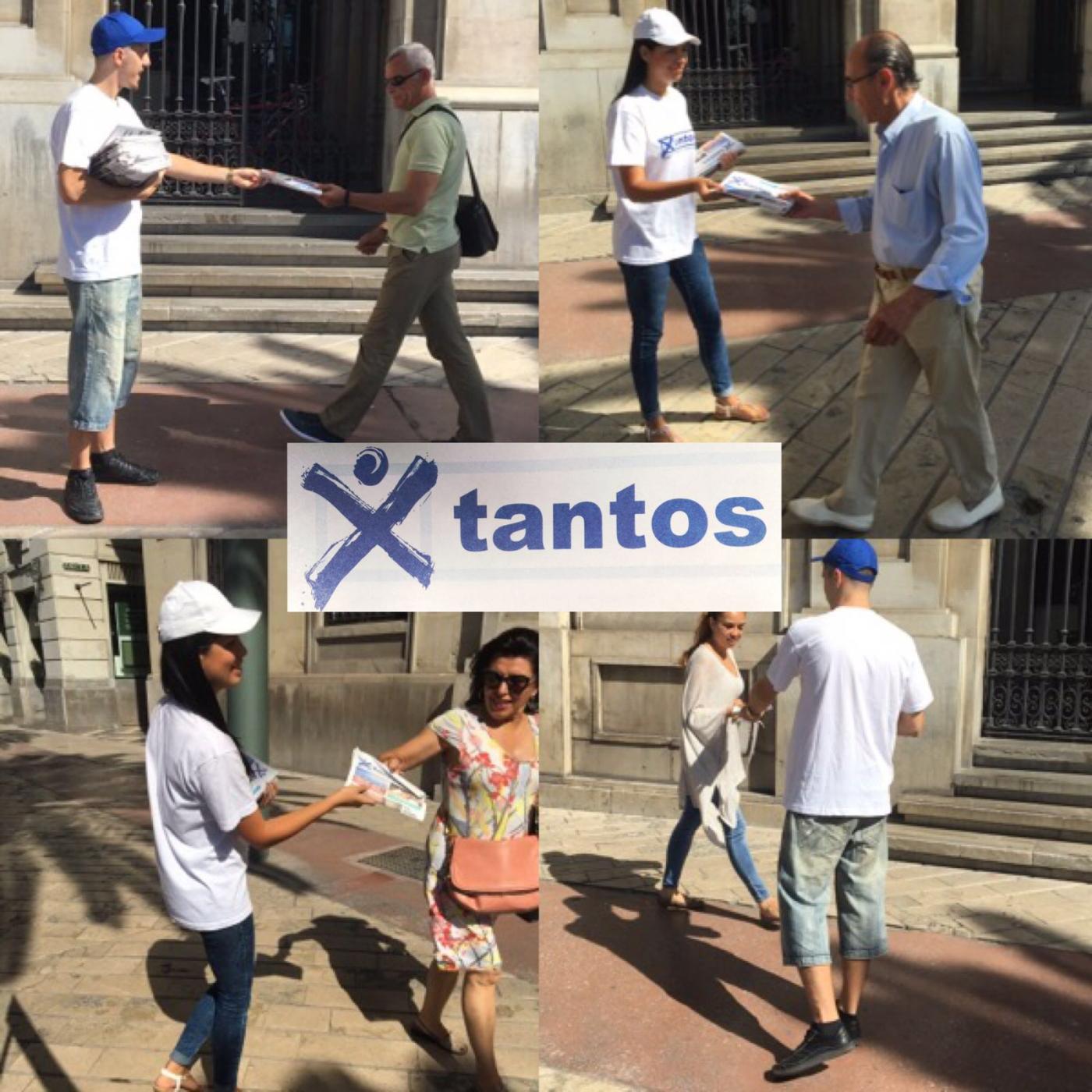 Mesa informativa Xtantos en junio de 2016