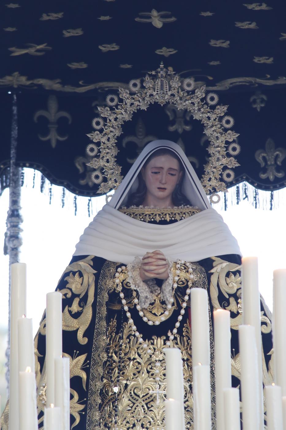 Salida de la Soledad de Mena. FOTO S. FENOSA