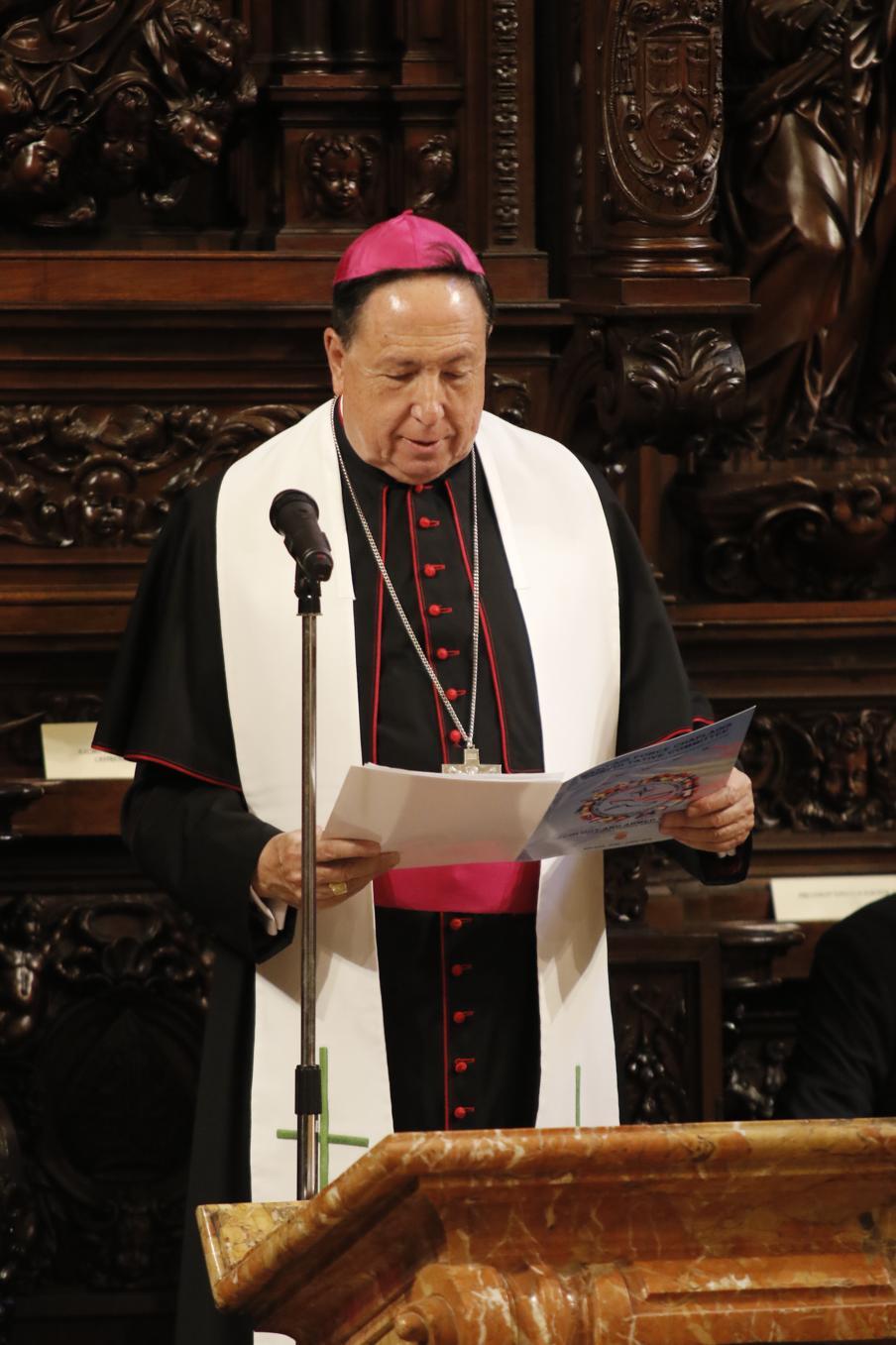 Oración ecuménica de capellanes militares de la OTAN en la Catedral de Málaga, en junio de 2016