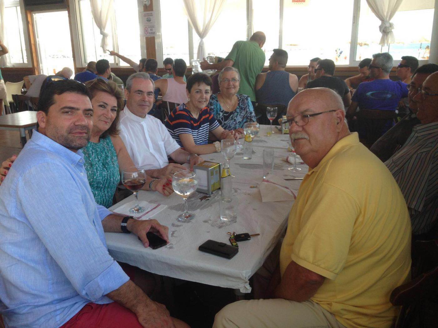 Comida con los responsables del albergue San Vicente de Paul 