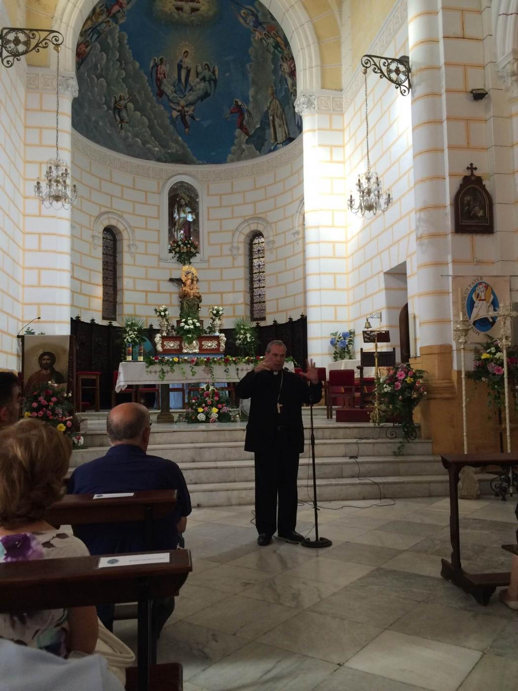 Encuentro del Sr. Obispo con catequistas y voluntarios de las parroquias de Melilla