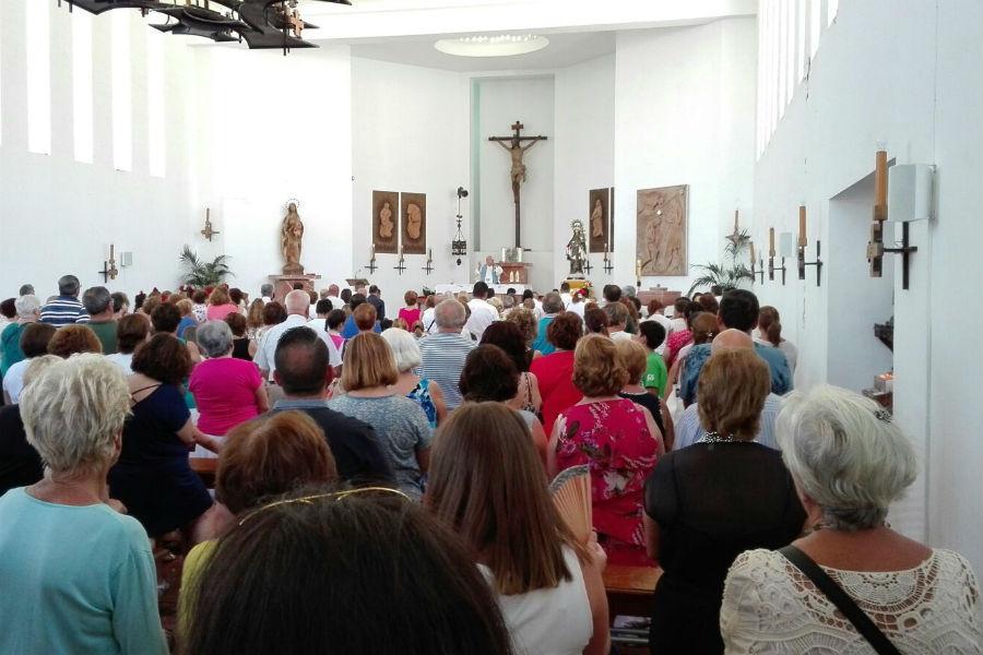 Interior de la parroquia de Beanejarafe