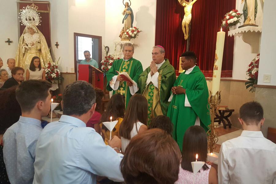 Celebración de la confirmación en La Joya-Nogales