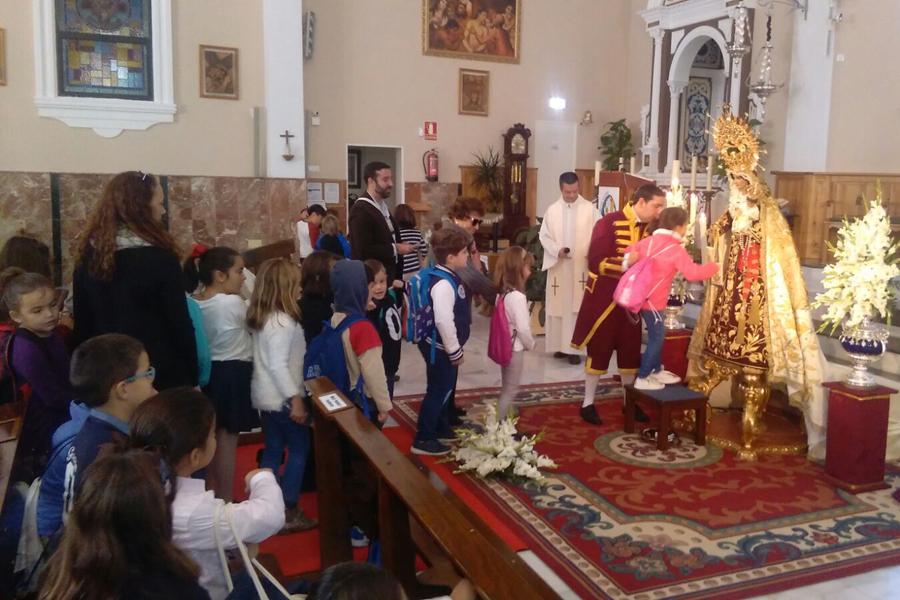 Besamanos extraordinario y clausura del Año de la Misericordia en Fuengirola