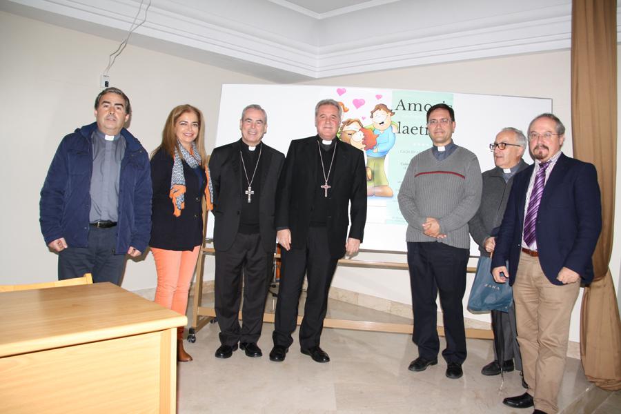 Conferencia de Mons. Iceta, Obispo de Bilbao, en el ciclo sobre "Amoris laetitia"