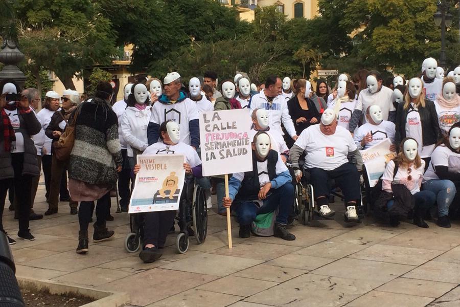 Flashmob en la Plaza de la Merced con motivo del Día de las Personas Sin Hogar 