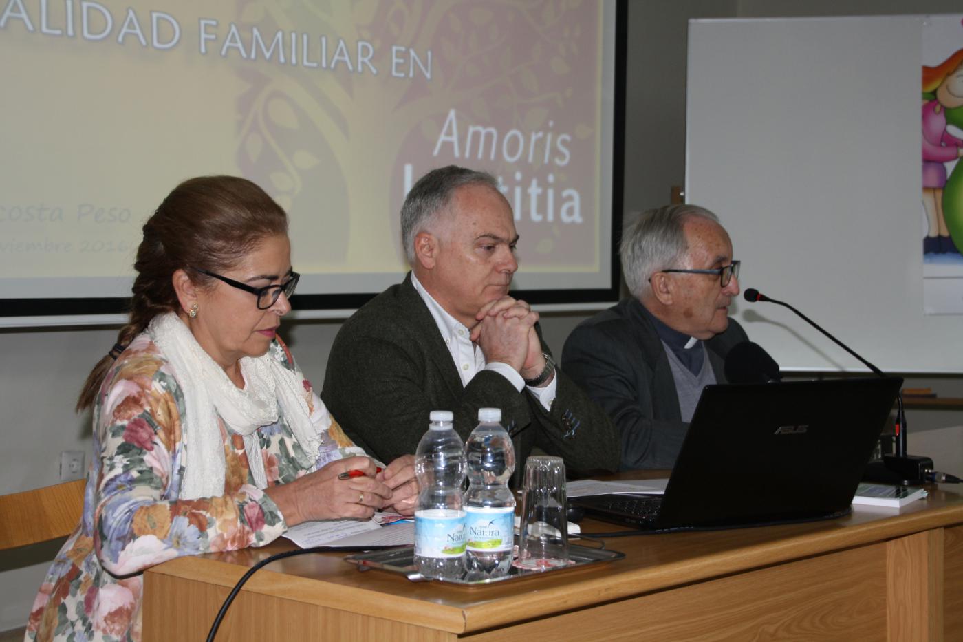 Conferencia de Ramón Acosta en el ciclo sobre "Amoris laetitia"