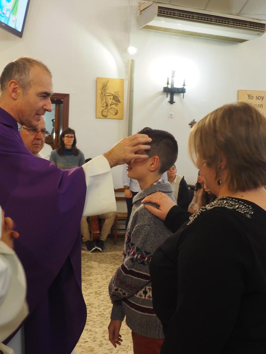 Confirmaciones en la parroquia de San Sebastián, en Coín