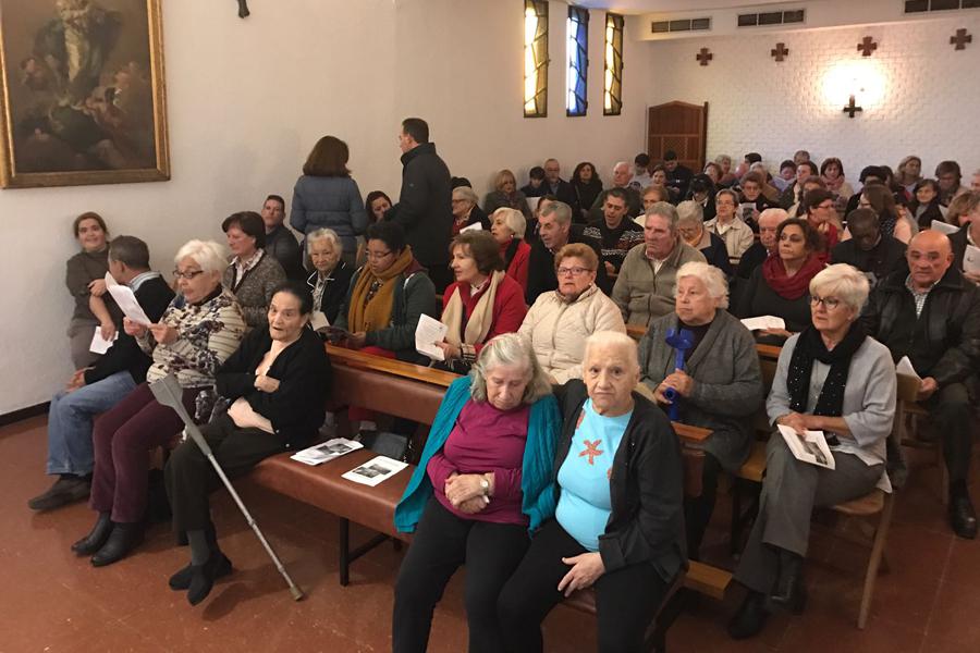 Jesús Catalá celebra el Adviento en la Casa del Sagrado Corazón