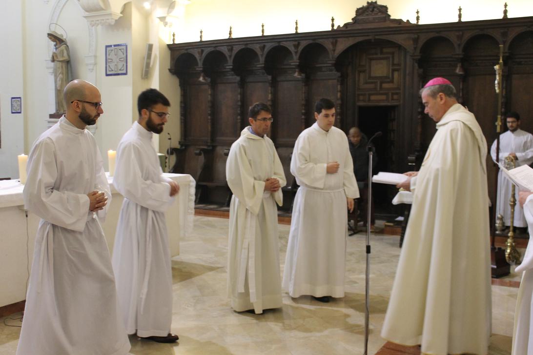 Rito de admisión de los seminaristas en el encuentro con el presbiterio