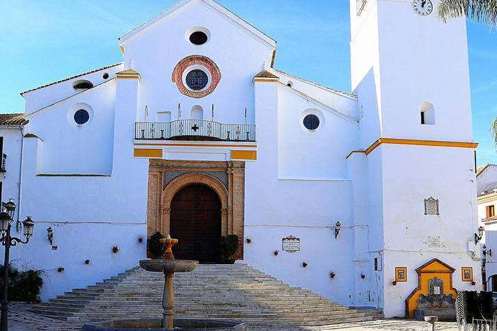 Compromiso desde el laicado en la Sagrada Familia de Burdeos