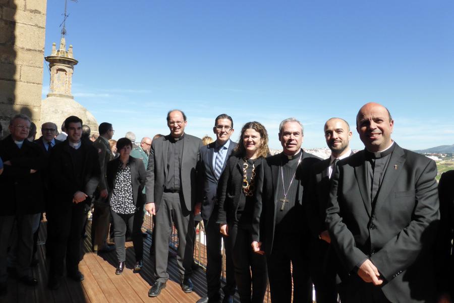 Inauguración de la visita a las cornisas de Santa María la Mayor de Ronda