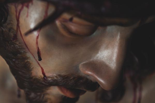 Vía Crucis, a la hora nona