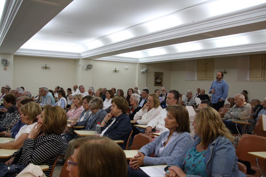 Conferencia del profesor Ángel Nuño en el Ciclo de Conferencias "Islam y cristianismo, un diálogo inaplazable" // E. LLAMAS