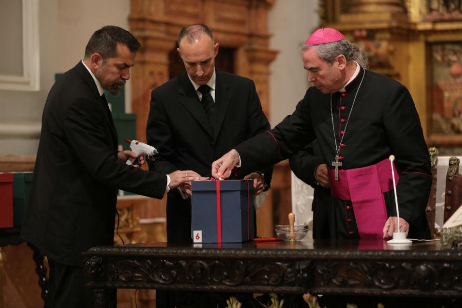 Momento de la clausura de la fase diocesana de la Causa de Beatificación de José Gálvez Ginachero // S. Fenosa