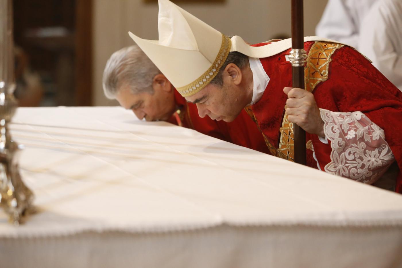 Don Jesús Catalá, en la Misa estacional durante su Visita Pastoral a Campillos