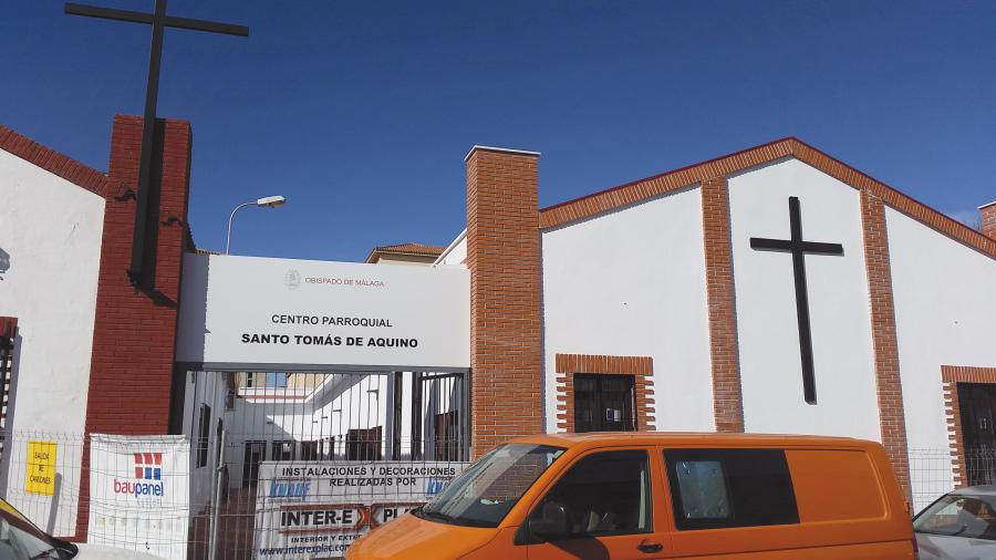 Nuevo centro parroquial de Santo Tomás de Aquino // P. CASESNOVES