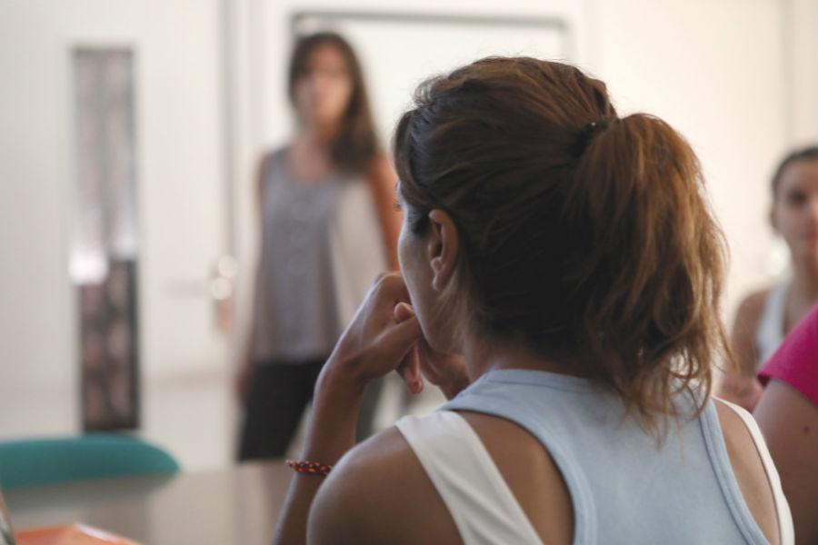 La trata de personas, las cáritas parroquiales y Cañete la Real, en el Espejo