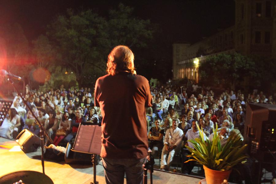 Ixcís invita a vivir el Mes de Mayo al ritmo de una canción