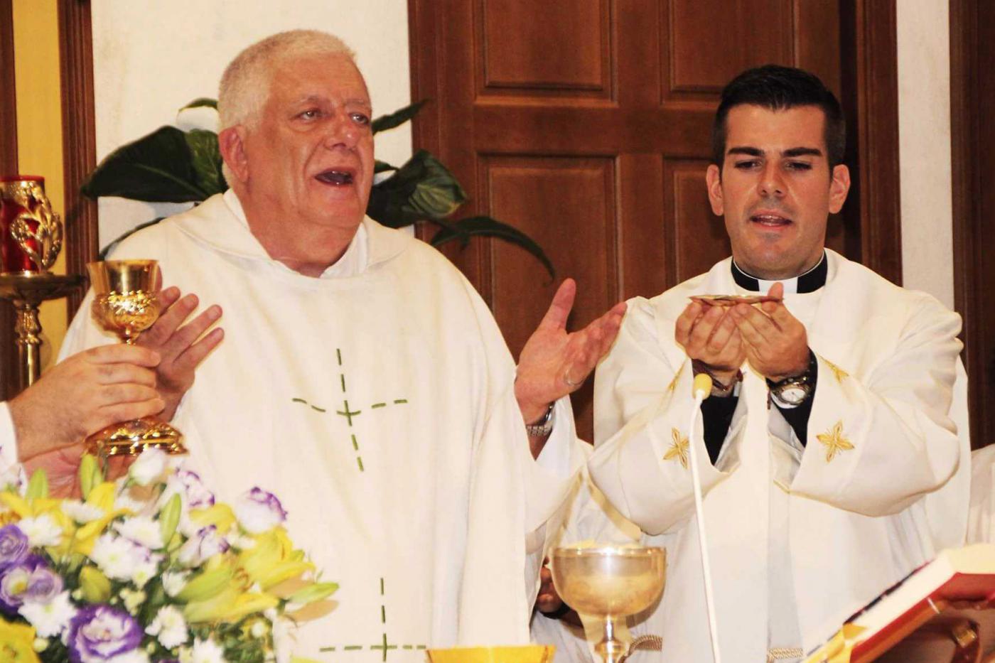 Confirmaciones en Sayalonga y en Corumbela