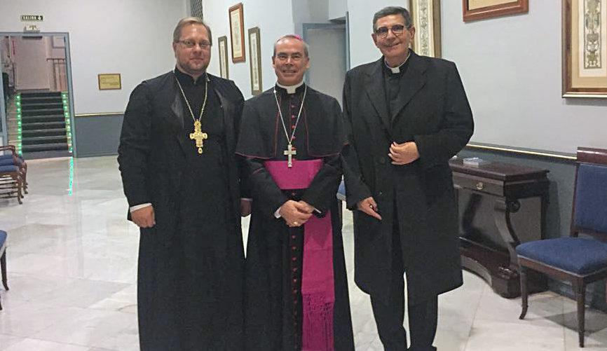 La iglesia ortodoxa de Málaga obsequia a la Fundación