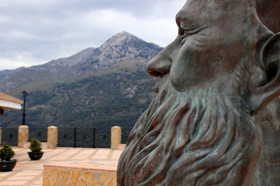 Nueva estatua de Fray Leopoldo en Jimera de Líbar